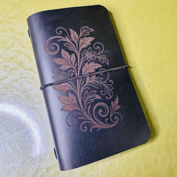 Elegant Black Floral Leather Journal - Picture 1 of 7